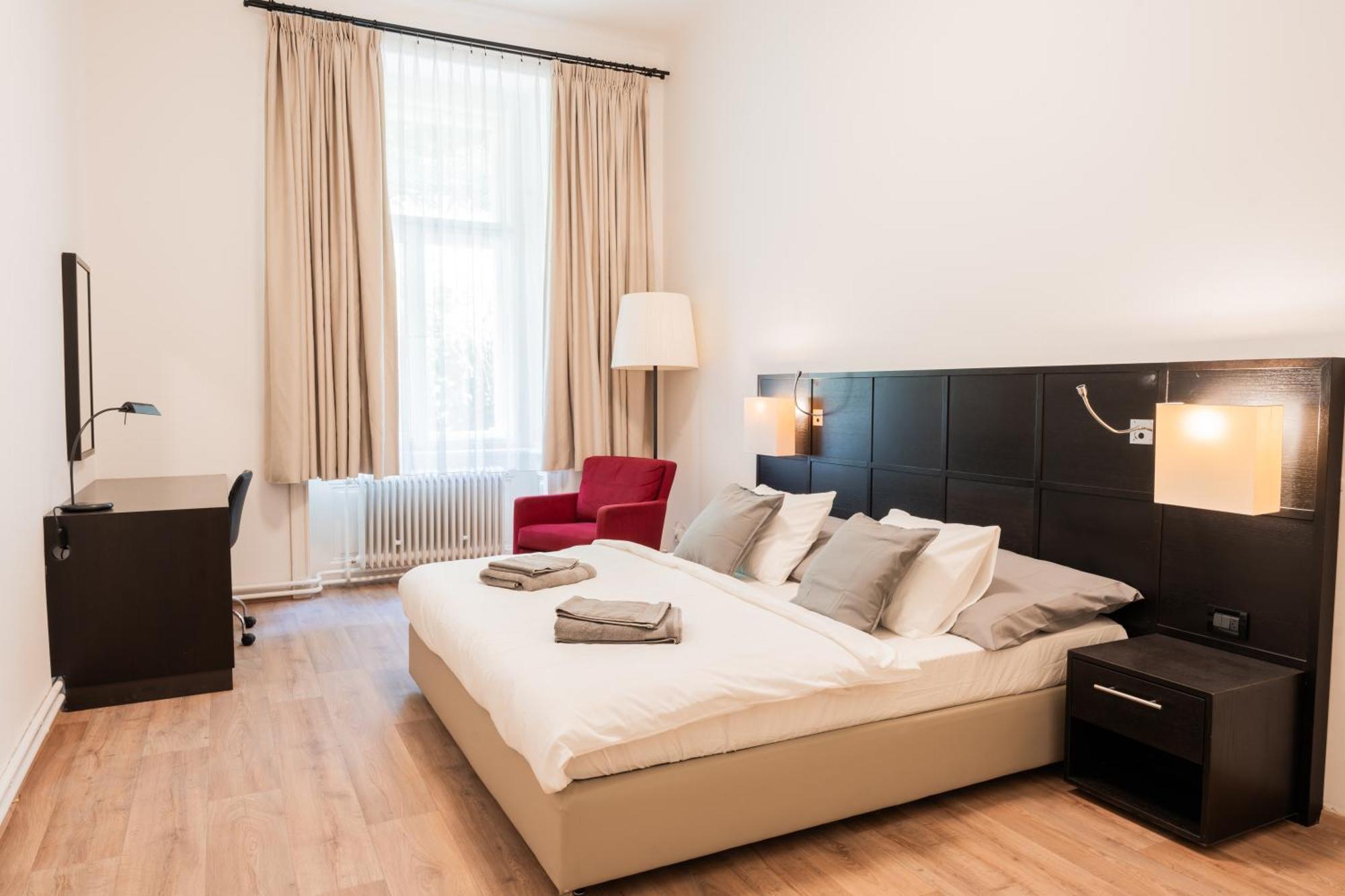 Wsp Petrin Garden Apartments Praga Exterior foto