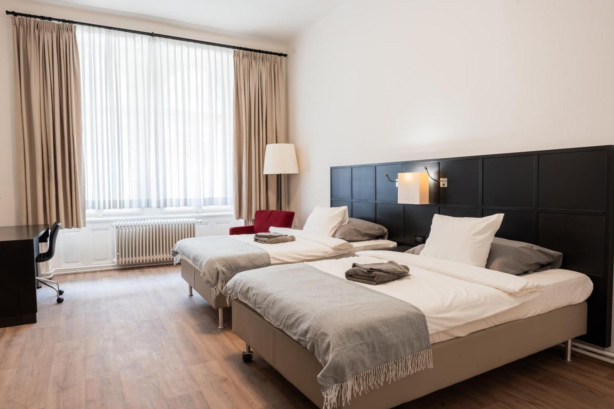 Wsp Petrin Garden Apartments Praga Exterior foto