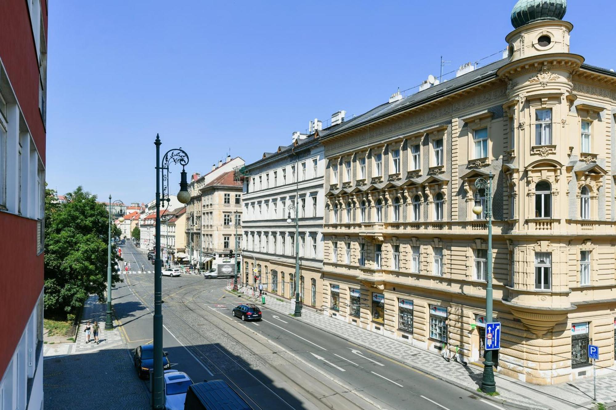 Wsp Petrin Garden Apartments Praga Exterior foto